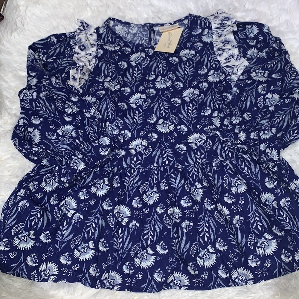 Universal Thread Blue Floral Ruffle Cotton Top‎ - Picture 3 of 13